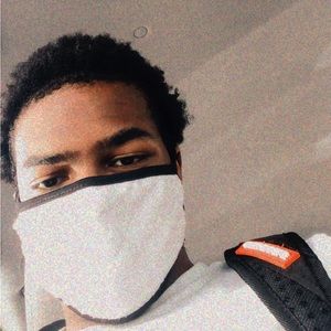 Meet your Posher, Hudhaifa